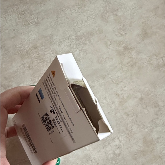 WhiteSD Card Reader - Picture 5 of 5